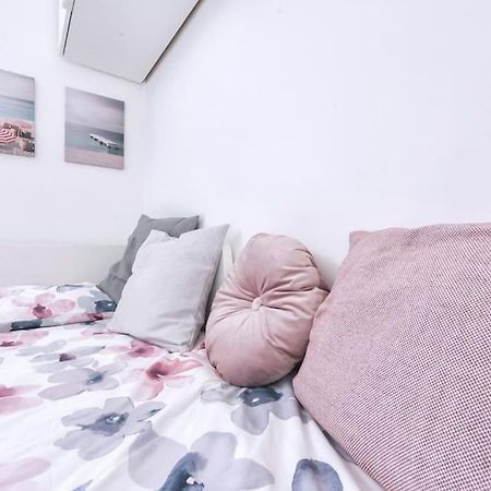Apartament Domus Delia Pescara Centro Zewnętrze zdjęcie