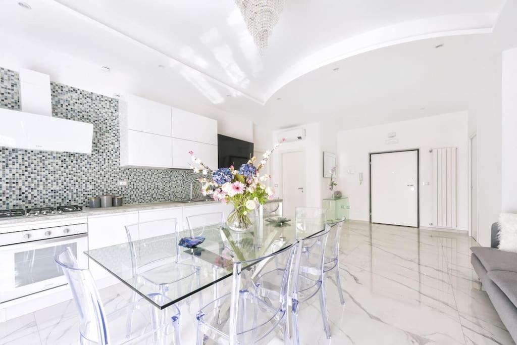 Apartament Domus Delia Pescara Centro Zewnętrze zdjęcie