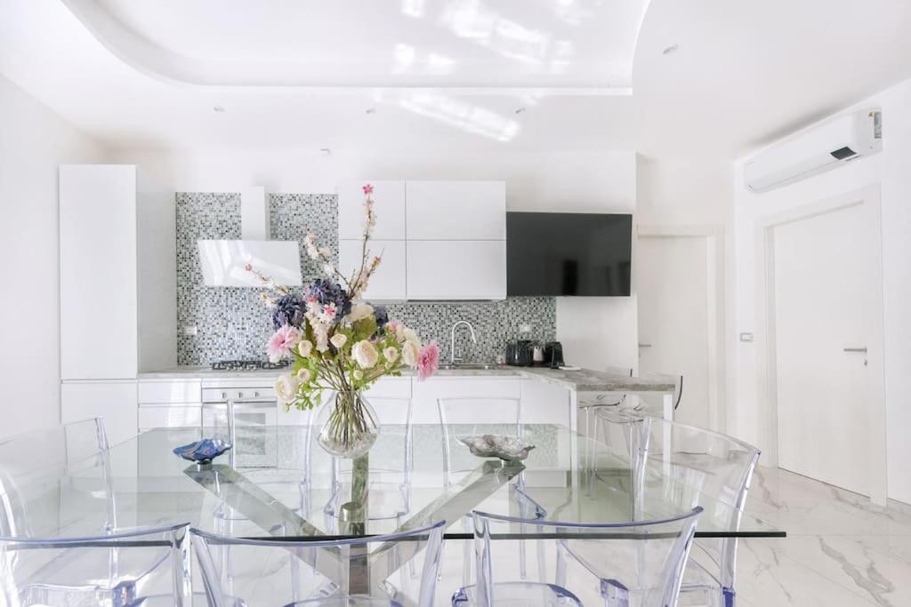 Apartament Domus Delia Pescara Centro Zewnętrze zdjęcie